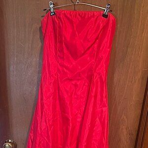 Jessica McClintock red orange burst gown size 3
